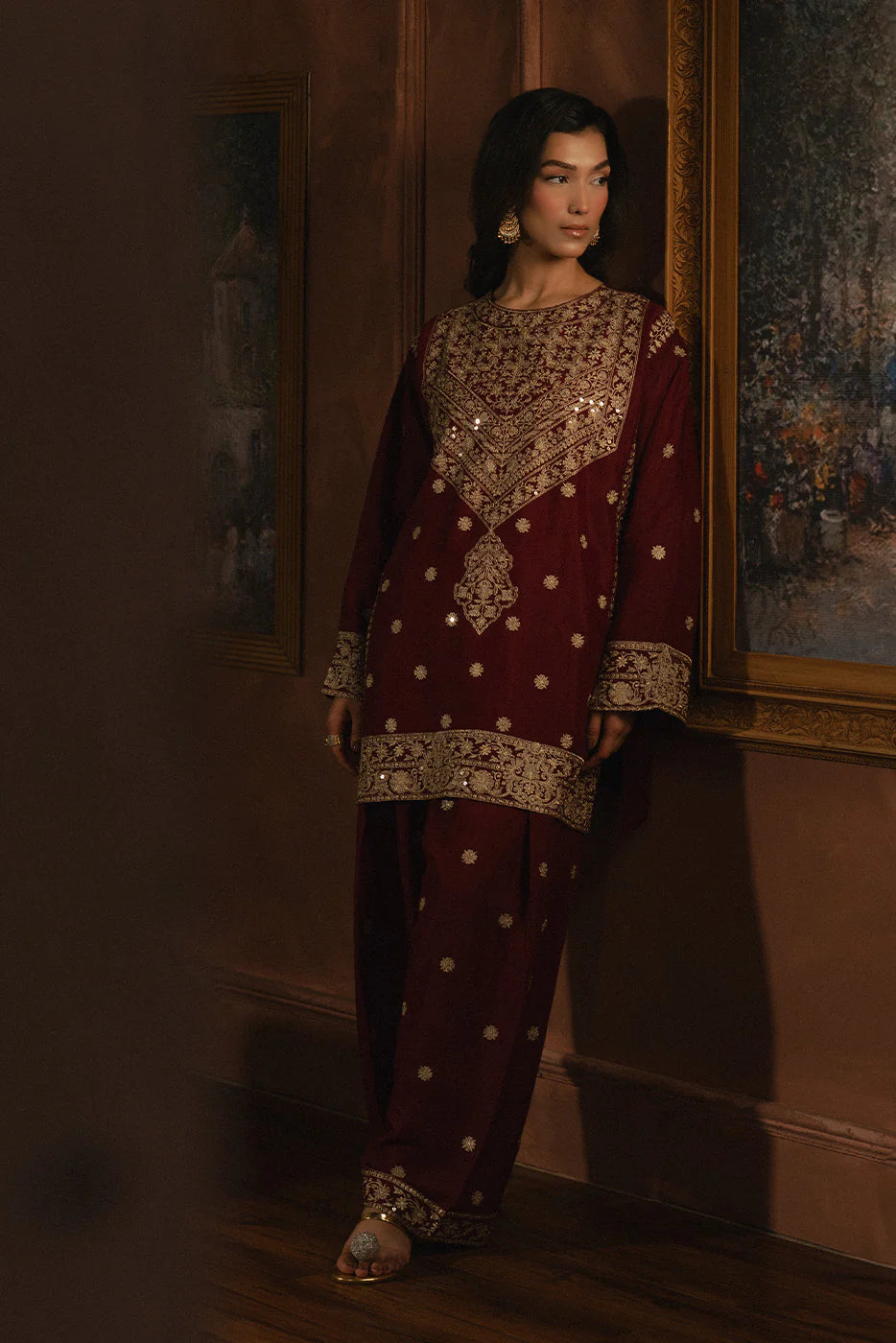 2_PIECE_EMBROIDERED_RAW_SILK_SUIT_8