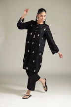 Black_Embroided_Texture_Cotton_Kurta_set_2