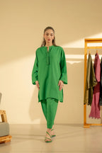 GREEN_EMBEDDED_KURTA_SET_1